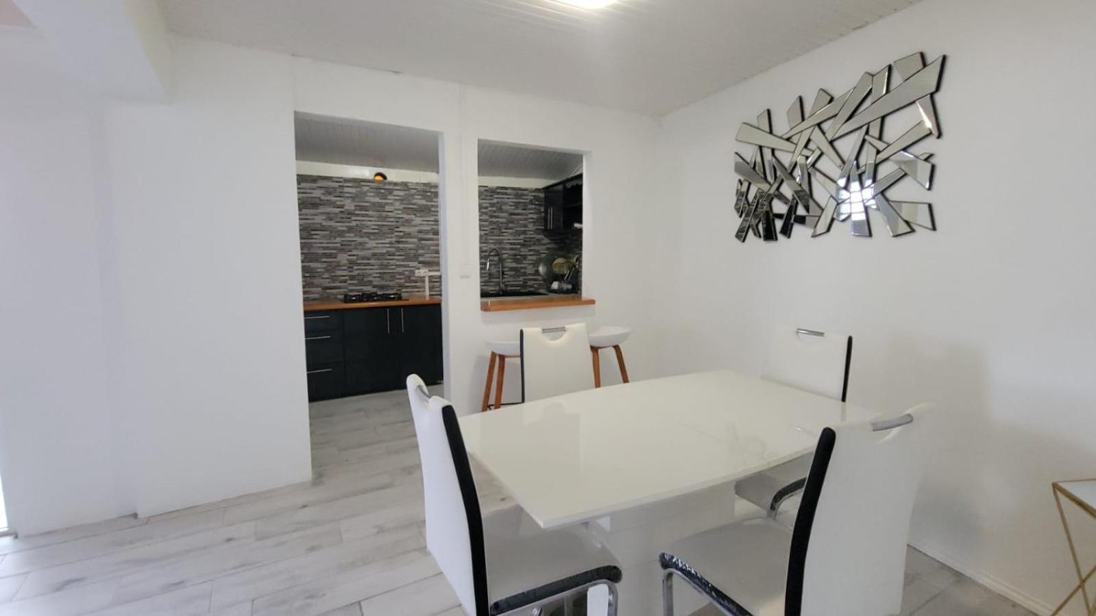 Maison D'Hanaya Le Marin Eksteriør billede
